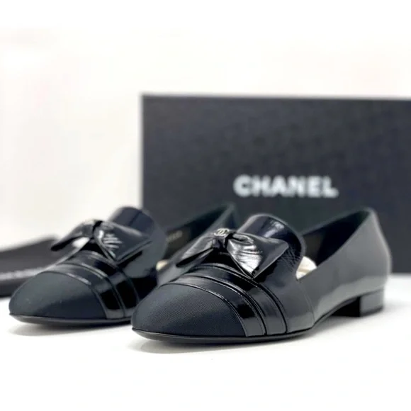 CHANEL black patent leather bow loafers flats EURO 37.5/USA 7.5 - Picture 8 of 16